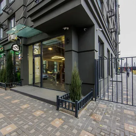 Apartment стильные апартаменты,метро вырлица,метро харьковская